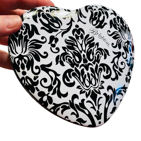 Brighton Necklace LOVE IS ALL YOU NEED silver chain NEW with tin & dust bag - Picture 5 of 8